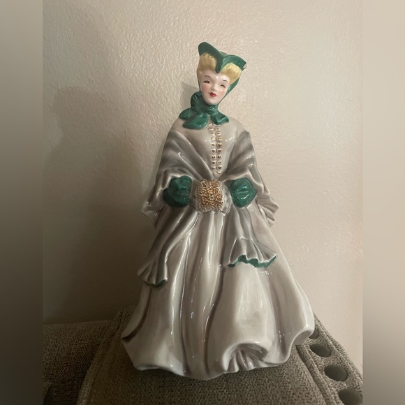 Camille Florence Ceramics - Picture 1 of 8